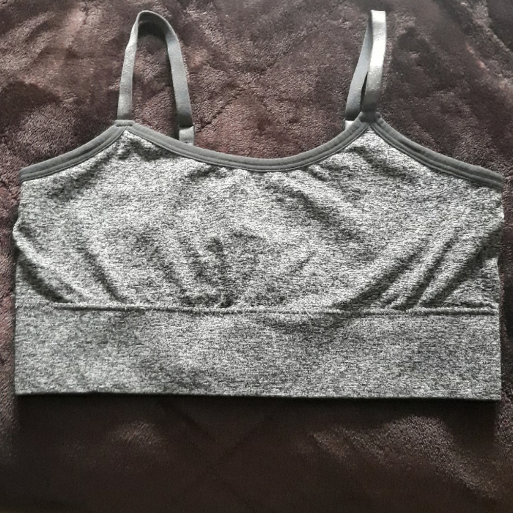 Sports bra